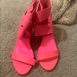 Pink Wedges